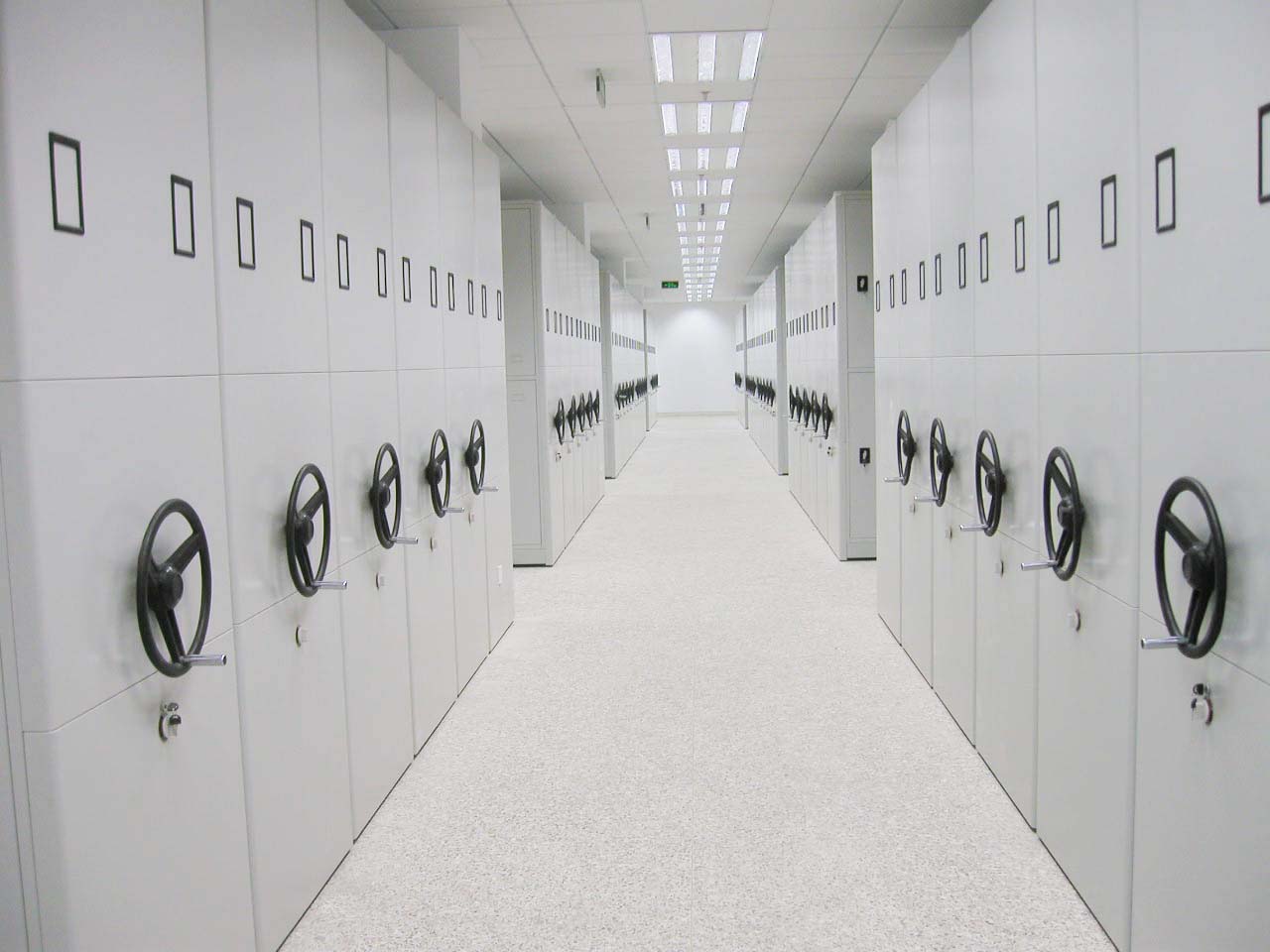 電動(dòng)密集架 電動(dòng)密集架